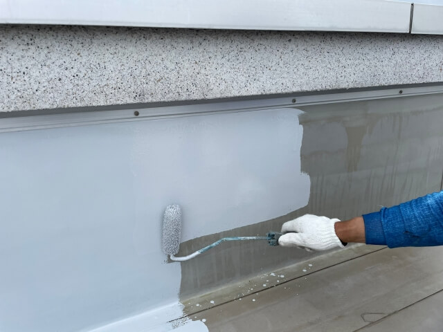 外壁塗装の工法と塗料の種類を理解して失敗を防ぐ